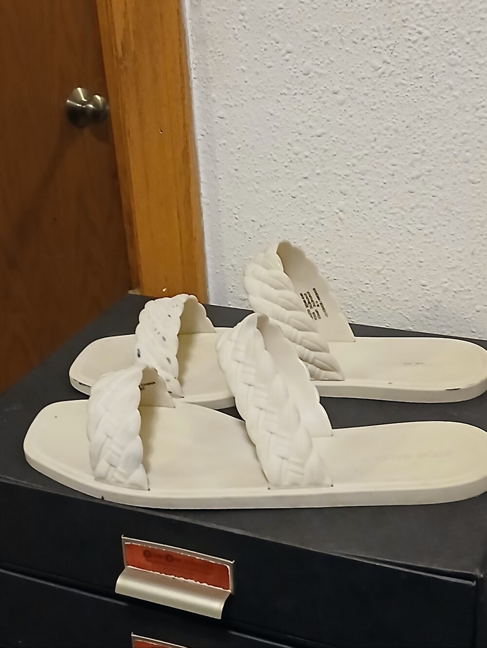 Steve Madden White Braided Slide Sandals - Size 11 M